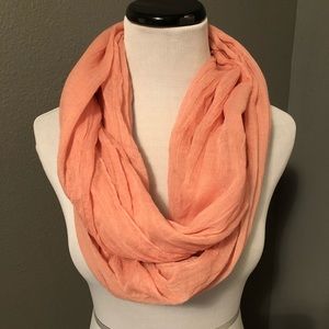 Infinity scarf
